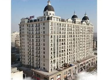 Подземное парковка многофункциональном комплексе с классической