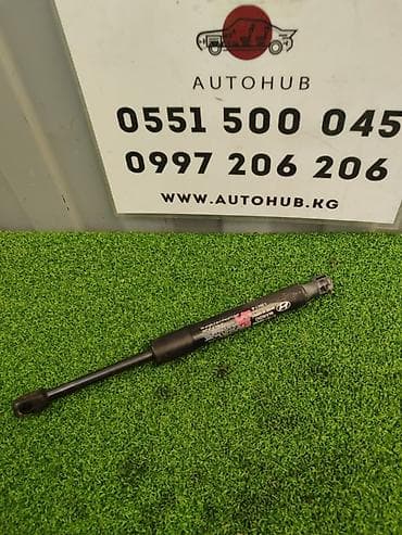 dodge ram: Амортизаторы капота Hyundai, Б/у, Оригинал — 1