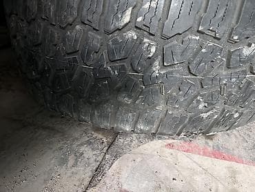 грязевые колеса: Шины 265 / 65 / R 17, Всесезонная, Б/у, Комплект, Внедорожные (АТ/МТ), Япония, BFGoodrich — 2