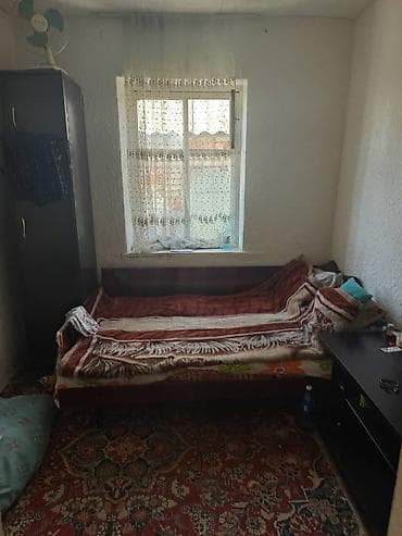 продаю 2 ком кв аламедин 1: Продаётся дом.барачного типа.3комнаты+кухня+веранда.душь,туалет в — 5