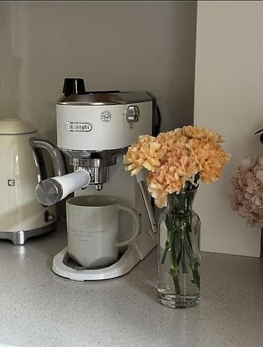 кофемашина делонги с автоматическим капучинатором: Кофеварка, кофемашина — 6