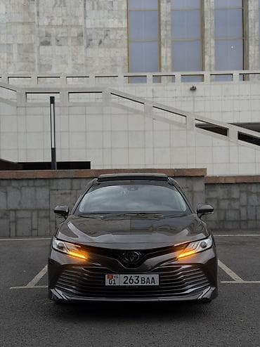 Toyota Camry: 2019 г., 2.5 л, Автомат, Бензин, Седан at lalafo.kg Toyota Camry: 2019 г., 2.5 л, Автомат, Бензин, Седан