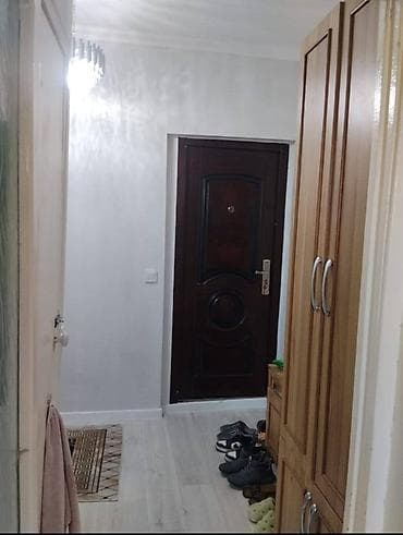 сдается квартира рынок аламедин: 1 комната, 35 м², 105 серия, 4 этаж, Косметический ремонт — 3