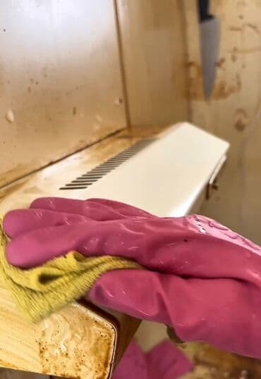 реставрация мягкой мебели на дому: Уборка домов и офисов а также территории, генеральная уборка — 7