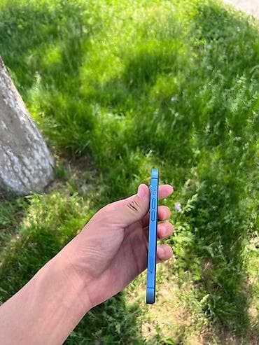 nokia e7: IPhone 13, Б/у, 128 ГБ, Белый, Наушники, Зарядное устройство, Защитное стекло, 78 % — 4