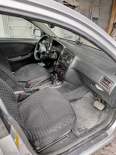 газдын майы: Toyota Avensis: 2001 г., 1.8 л, Автомат, Бензин, Универсал — 2