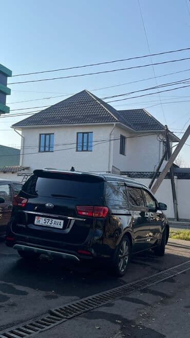 срочно продам авто в связи с переездом: Kia Carnival: 2019 г., 2.2 л, Автомат, Дизель, Минивэн — 1
