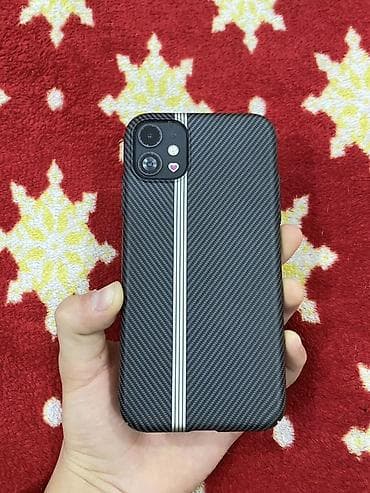 IPhone 11, Б/у, 128 ГБ, Черный, Зарядное устройство, Чехол, 70 %