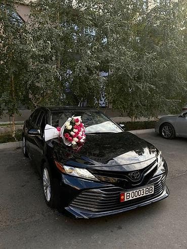 step wgn: Toyota Camry, черный седан бизнес‑класса
Аренда сутки без прав 😌 — 1