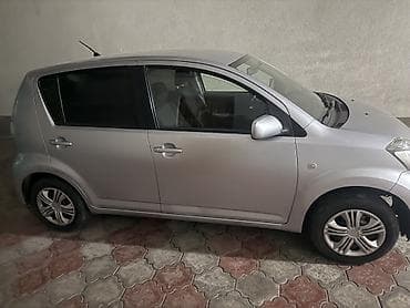 forester sg9: Daihatsu Sirion: 2008 г., 1 л, Механика, Бензин, Хэтчбэк — 3