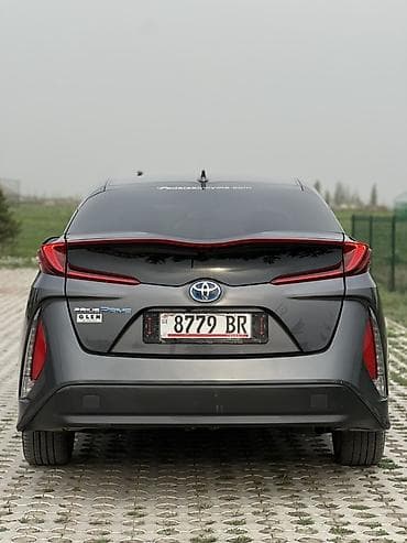 руль gx460: Toyota Prius: 2019 г., 1.8 л, Автомат, Гибрид, Лифтбек — 5