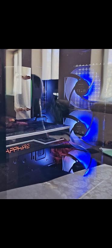 apple mac: CPU : E5-2650v2 - GPU : RX480 8GB - RAM : 32GB DDR3 2x16 - SSD/HDD  — 4