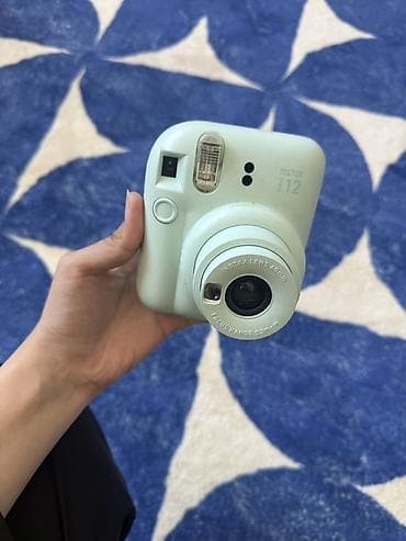 pocket 2: Мгновенная камера Fujifilm Instax mini 12, цвет пастельно‑мятный — 2