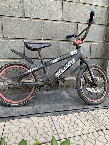 Детский велосипед, 2-колесный, 4 - 6 лет, Б/у