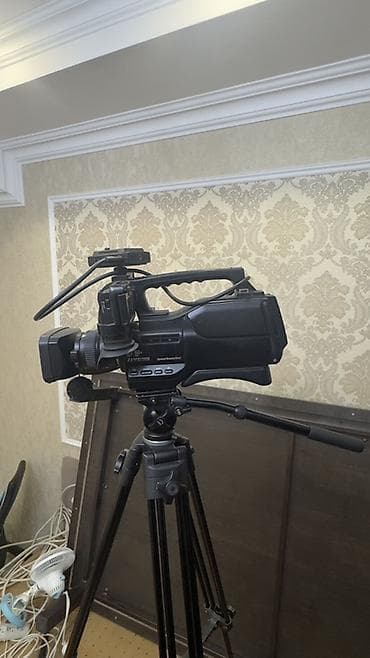 свет для видеосьемки: Профессиональный комплект для видеосъёмки Sony Состав: - Плечевая — 1