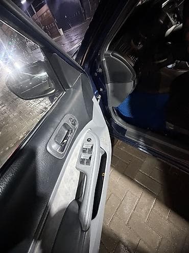 honda stepwgn: Honda Civic: 2004 г., 1.7 л, Типтроник, Газ, Седан — 4