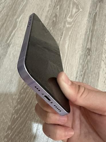 pixel 9a: IPhone 12 — 1