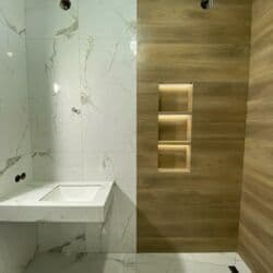 чистка ковер: Подготовка стен для укладки, Подготовка стен для грунтовки, Резка плитки | Керамическая плитка, Керамогранитая плитка, Мозаичная плитка | Вертикальная укладка, Диагональная укладка, Горизонтальная укладка Больше 6 лет опыта — 13