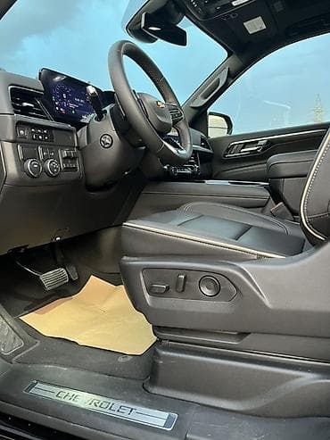 Chevrolet Tahoe: 2025 г., 5.3 л, Автомат, Бензин, Внедорожник — 7