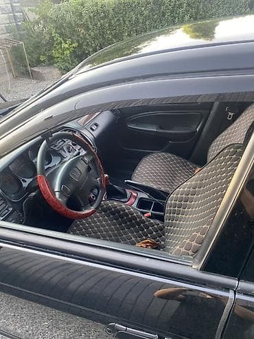 fit 1 3: Honda Accord: 2001 г., 1.8 л, Ручные, Бензин, Седан — 6