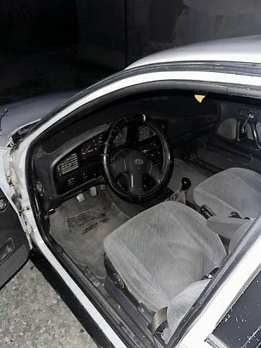 mercedes w202: Белый седан 4 двери, правый руль. Кузов классической формы 90‑х с — 6