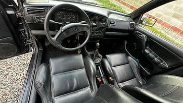Транспорт: Volkswagen Golf: 1993 г., 1.6 л, Механика, Хэтчбэк — 9