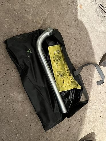 Баллонный ключ/вороток для автомобиля с сумкой - Металлический at lalafo.kg Баллонный ключ/вороток для автомобиля с сумкой - Металлический