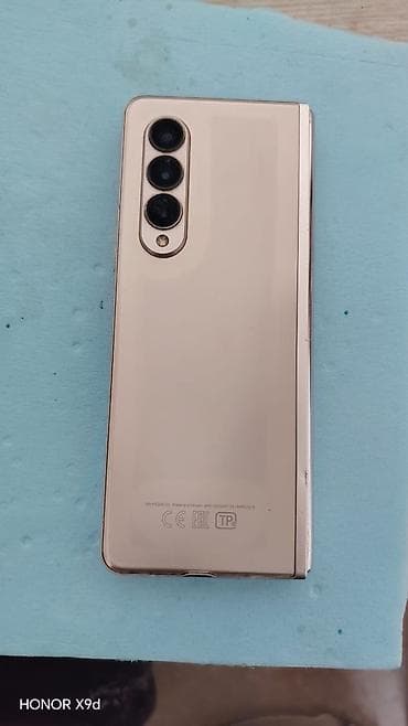gear vr: Samsung Galaxy Z Fold 3, Б/у, 256 ГБ, цвет - Бежевый, 2 SIM — 4