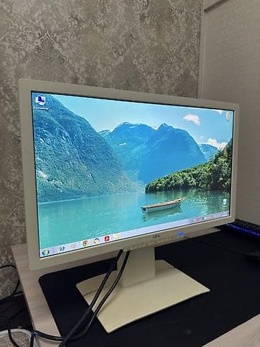 hyper x cloud: Монитор, Fujitsu, Б/у, LCD, 23" - 24" — 2