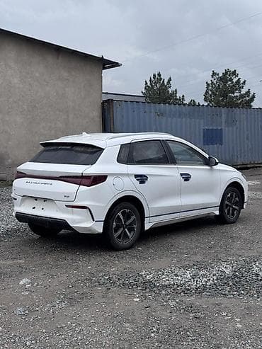 BYD: BYD E2: 2022 г., Автомат, Электромобиль, Хэтчбэк — 6