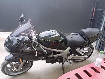 subaru oudback: Спортбайк Suzuki, 650 куб. см, Бензин, Взрослый, Б/у — 1