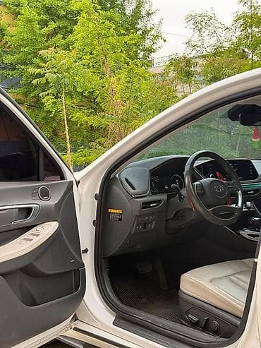 n line: Hyundai Sonata: 2019 г., 2 л, Автомат, Гибрид, Седан — 4