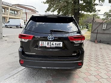 audi q6: Toyota Highlander: 2019 г., 3.5 л, Вариатор, Гибрид, Кроссовер — 7