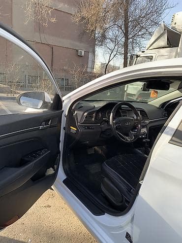 tcl 200: Hyundai Avante: 2019 г., 1.6 л, Вариатор, Бензин — 6