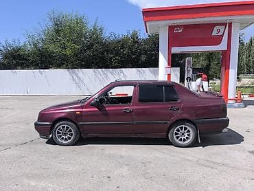 мото honda: Volkswagen Vento: 1993 г., 1.8 л, Механика, Бензин, Седан — 2