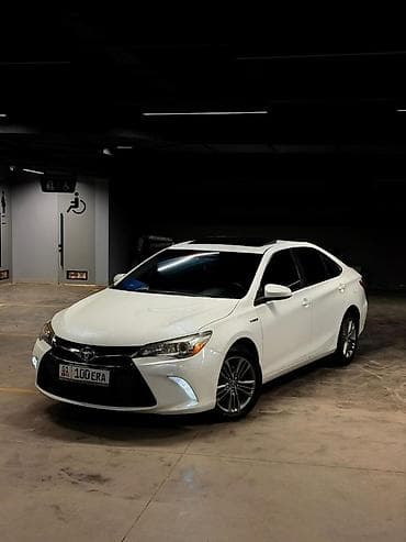 Унаа сатуу: Toyota Camry: 2015 г., 2.5 л, Вариатор, Гибрид, Седан — 4