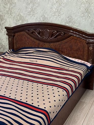 складной офисный стул: Спальный гарнитур, Б/у, Тумба, Россия, Дерево, Самовывоз — 4