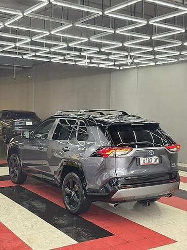 кузов 2101: Toyota RAV4: 2021 г., 2.5 л, Вариатор, Гибрид, Кроссовер — 3