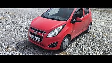 Chevrolet Spark: 2013 г., 1 л, Механика, Бензин, Хэтчбэк