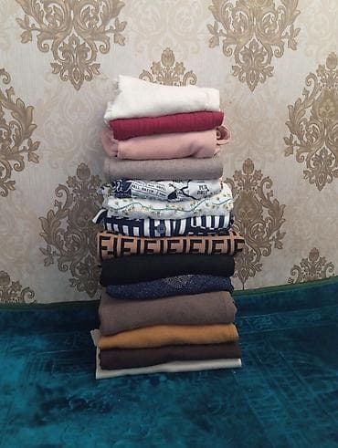 куртки военные: Все за 1000сом по 150 сом Трикотаж платье кофта двойка юбка — 1