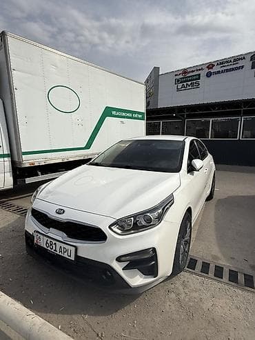 Kia K3: 2018 г., 1.6 л, Автомат, Бензин, Седан