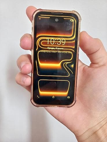 iphone 3: Продаются айфон 17про мини,в оранжевом цвете,камера,ютуб,инстаграм,тик — 4