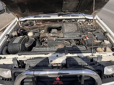 bmw e320: Mitsubishi Pajero: 1992 г., 2.5 л, Автомат, Дизель, Внедорожник — 3