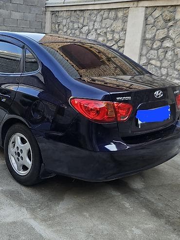 Унаа: Hyundai Elantra: 2007 г., 1.6 л, Кол менен иштөөчү, Бензин, Седан — 4