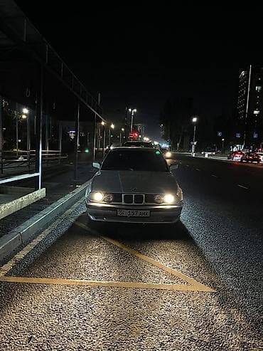 neta x: BMW 5 series: 1992 г., 2 л, Механика, Седан — 2