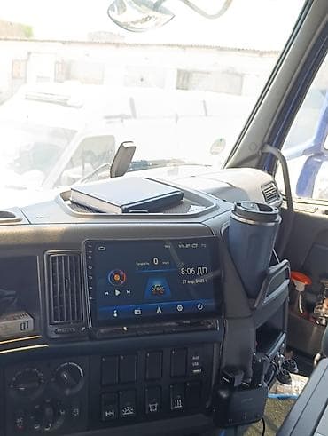 krone sd: Тягач, Volvo, 2013 г., Тентованный — 9
