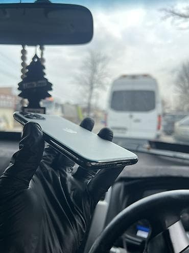 xiaomi 5: IPhone 11 Pro, Б/у, 64 ГБ, 70 % — 3