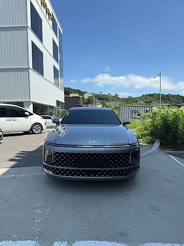 shadow line: Hyundai Grandeur: 2024 г., Седан — 1