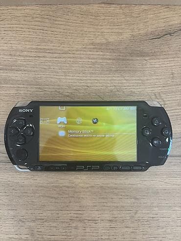 ps one games: Портативная консоль Sony PSP-3001 Комплектация: - Консоль PSP-3001 — 1