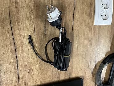 со стилусом: Процессор: AMD Ryzen 7 4980U (Surface Edition). Это 8-ядерный — 7